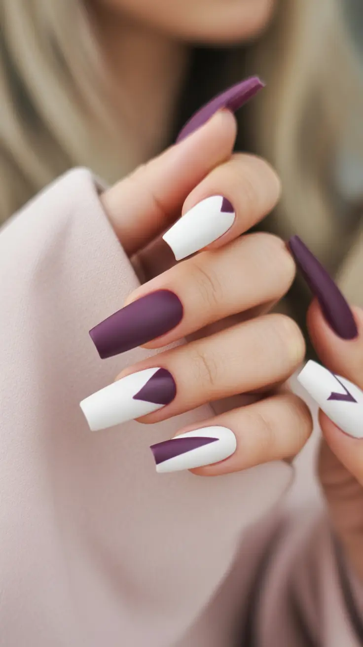August nails design Grapevine Geometry