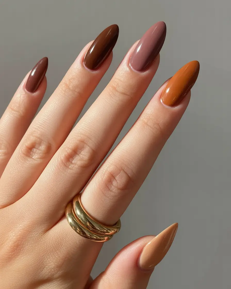 September nails color Caramel Swirl Almonds: Warmth, Spice, and Everything Bold