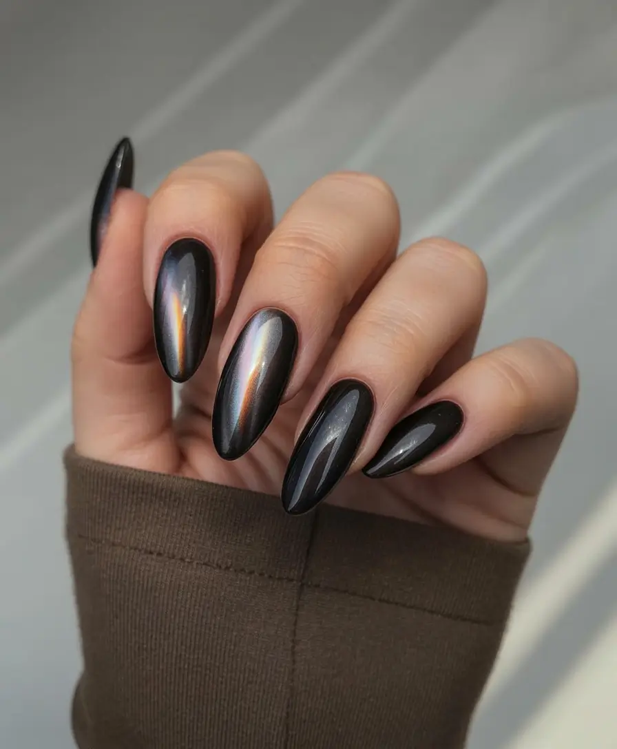 fall winter nails Cosmic Cat-Eye Black