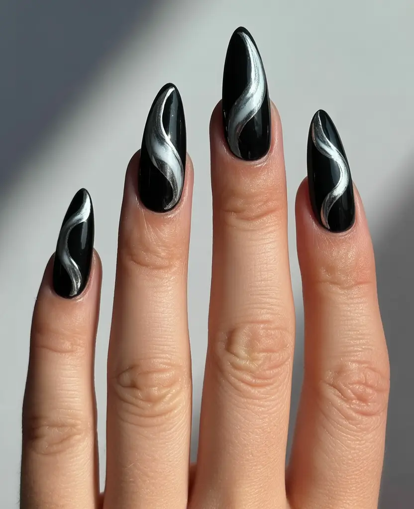 black christmas nails Silver Waves