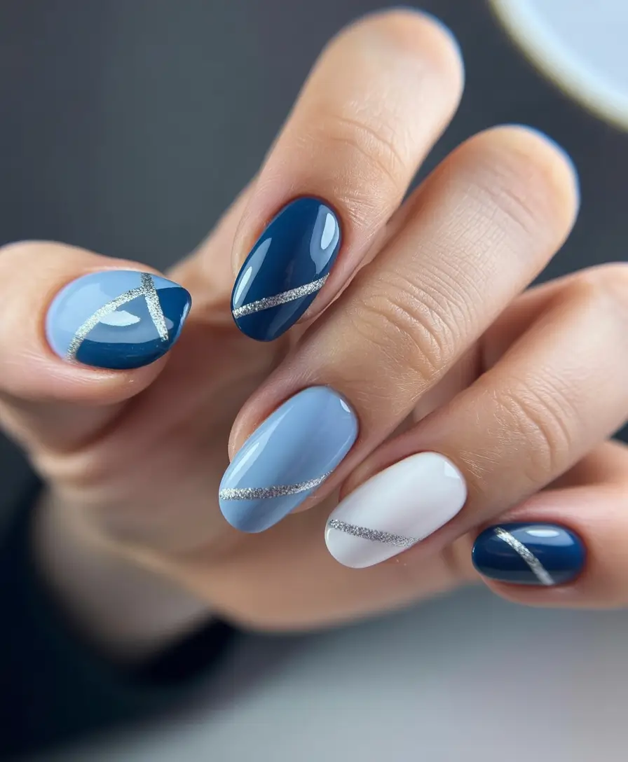 blue-winter-nails-2025-2026-Snowline-Minimalism