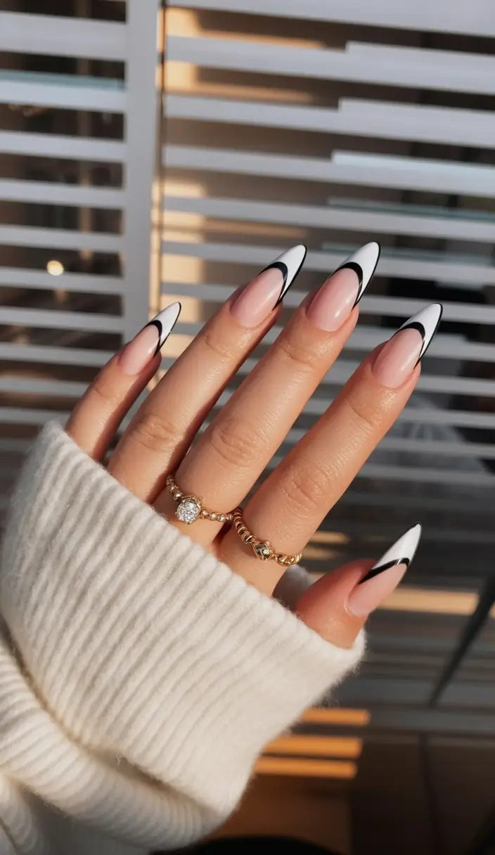 winter french tip nails 2025 dual tone edge french