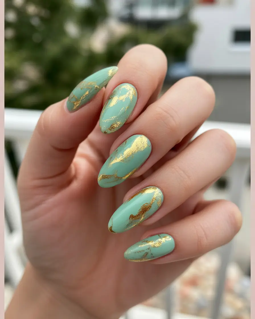 Almond colorful Minted Gold Veins