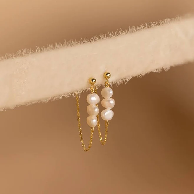 accessory Caitlyn Minimalist 18K Gold Pearl Drop Chain Stud Earrings Caitlyn Minimalist $27