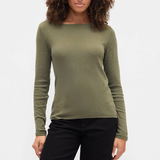 top Gap Women's Modern Ribbed Boatneck T-Shirt Gap Factory $16.99
