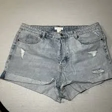 shorts H&M light wash distressed denim shorts with a cuffed hem, size 14 eBay $15