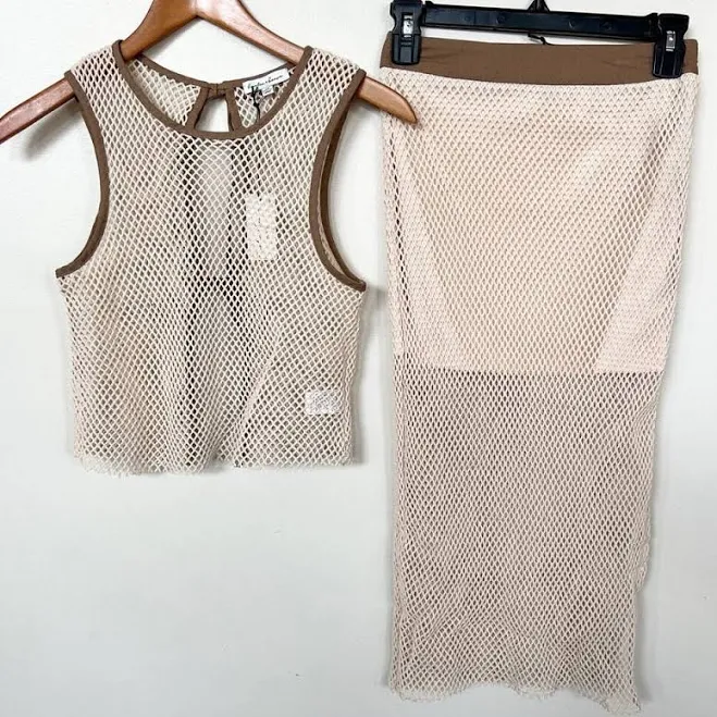 matching set HUNTER & BROWN Leann Crochet Mesh Skirt & Crop Top Set Chic Beige eBay - tibby-finds $19.99