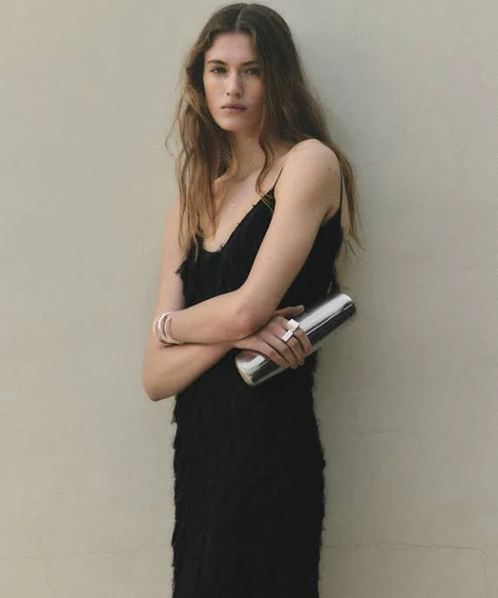 bag MANGO Metallic Clutch Bag shop.mango.com $89.99