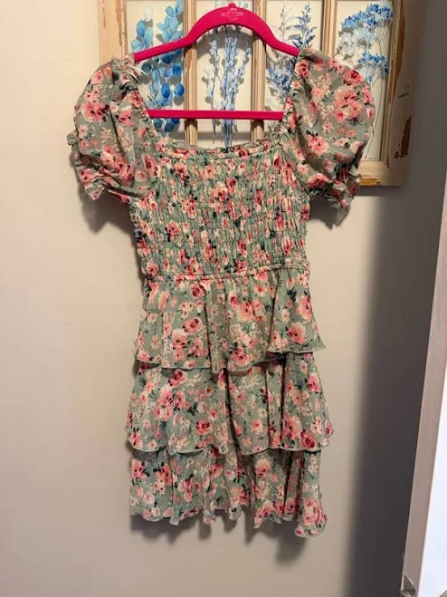 dress Floral Tiered Puff Sleeve Mini Dress Poshmark $15