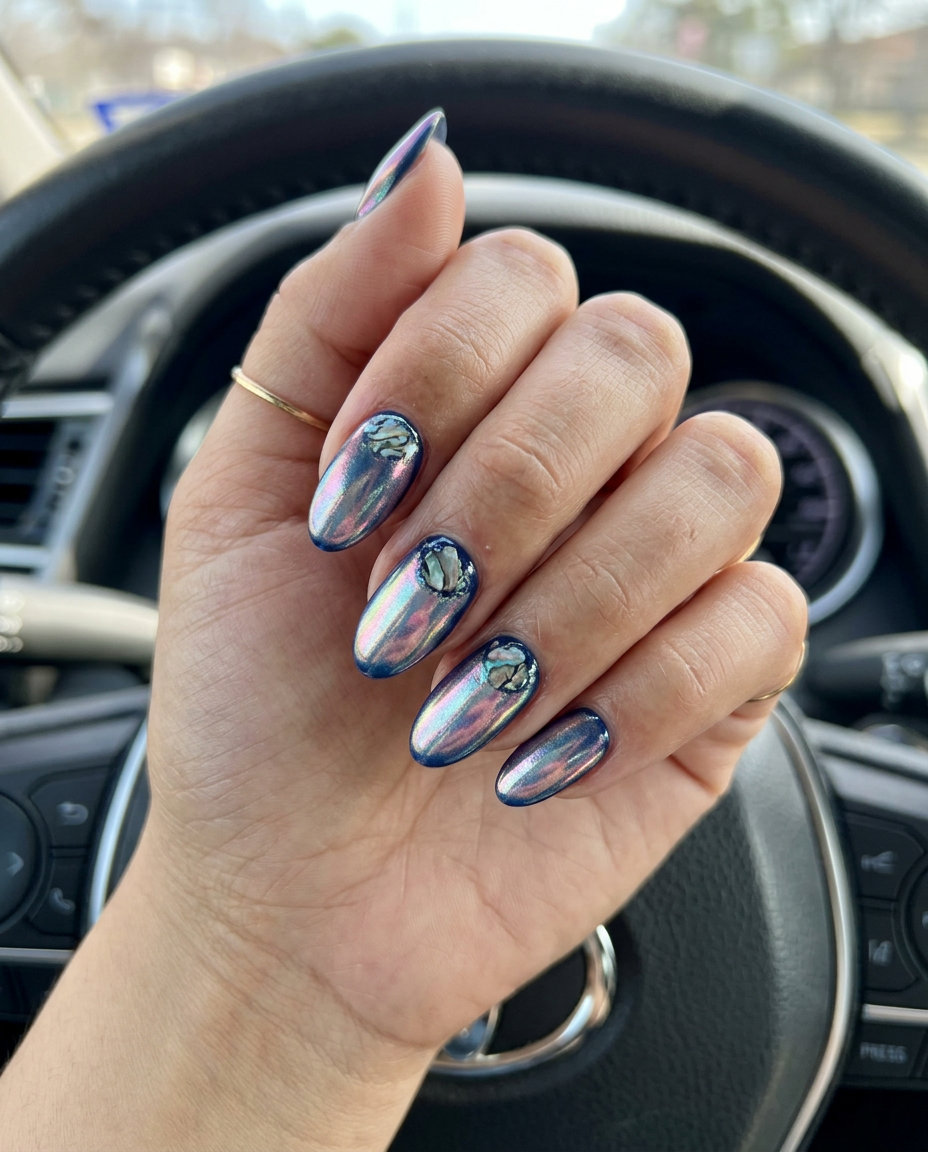 Aurora Chrome Coffin with Shell Inlay nails for shell summer nails 2026. Edgy and glamorous for clubbing.