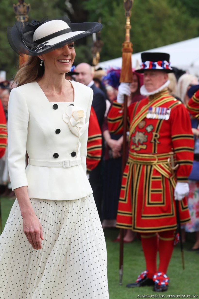 Fitted White Buttoned Jacket and Polka Dot Skirt — Modern Heirloom Outfits 2027