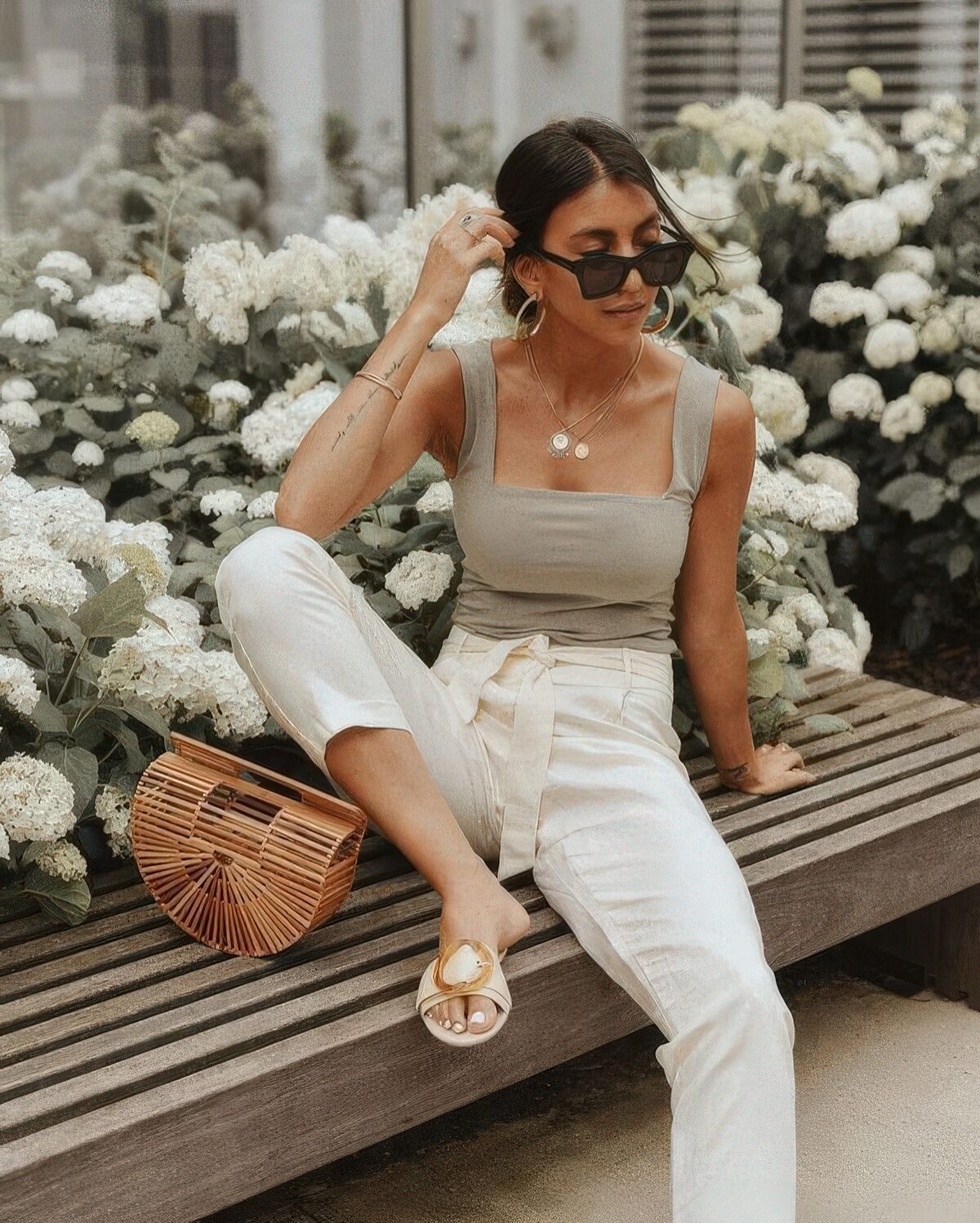Relaxed Linen Trousers with a Sleeveless Top Relaxed Linen Trousers with a Sleeveless Top — Neutral Summer Outfits 2027