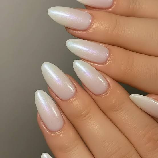 Pale Pink High-Shine Chrome Almonds Pale Pink High-Shine Chrome Almonds — Glazed Nails 2027