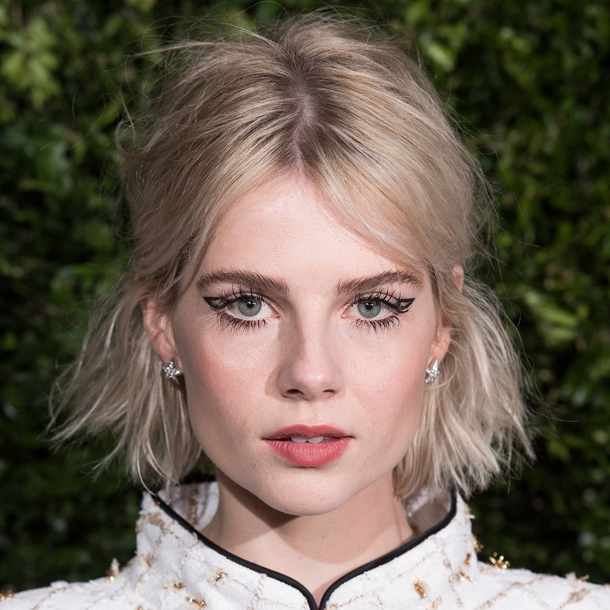 Chin-Length Platinum Bob With Short Bangs — Blonde Hair 2027 for Pale Skin