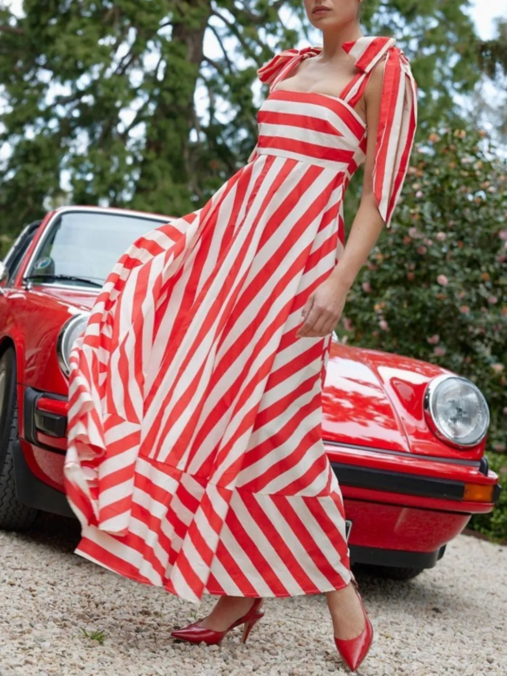 Bold Red and White Striped Maxi Dress for Daytime Chic Bold Red and White Striped Maxi Dress for Daytime Chic — Striped Dresses 2027