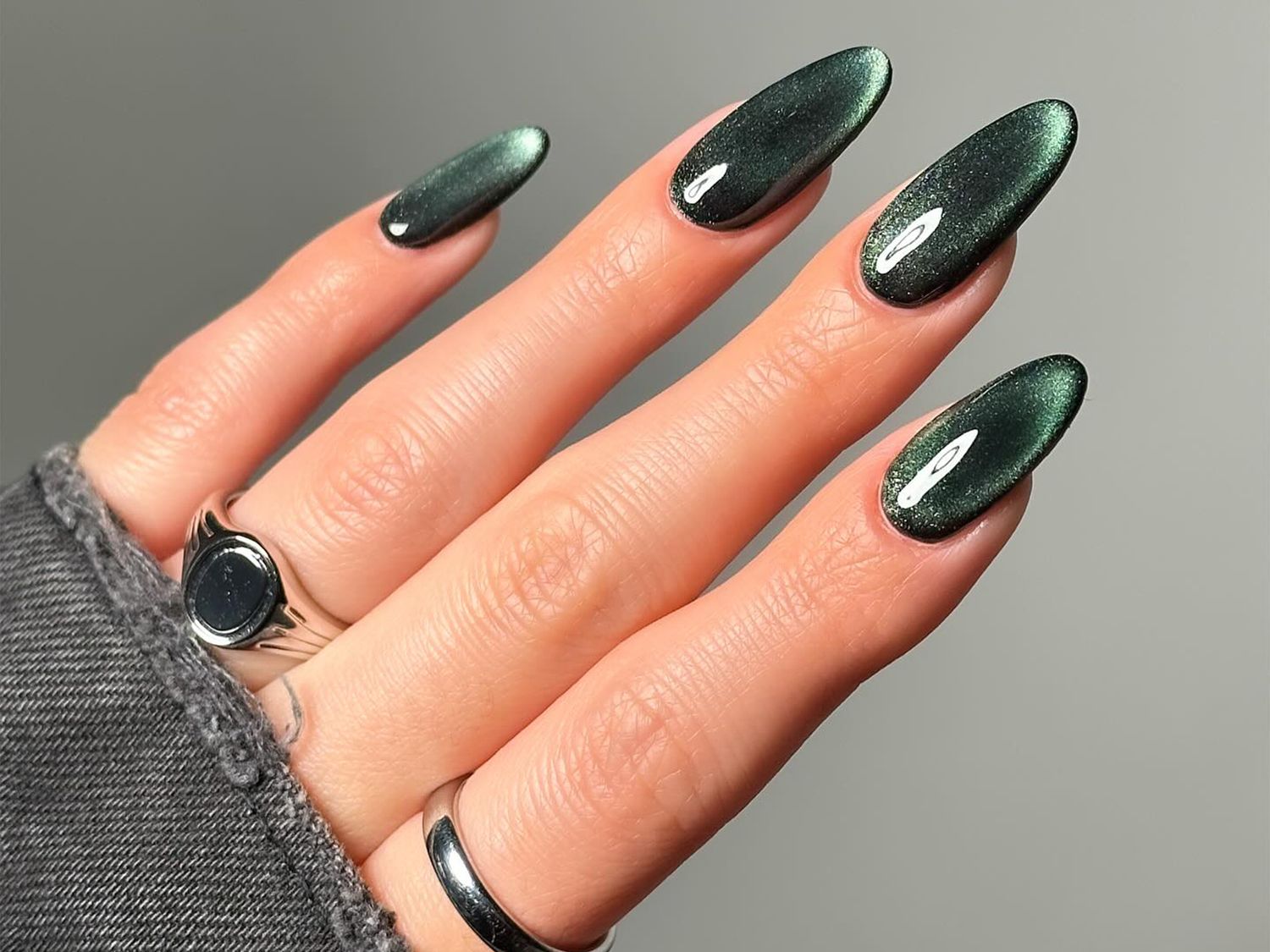 Long Almond Forest Green Cat Eye Long Almond Forest Green Cat Eye — Forest Green Nails 2027