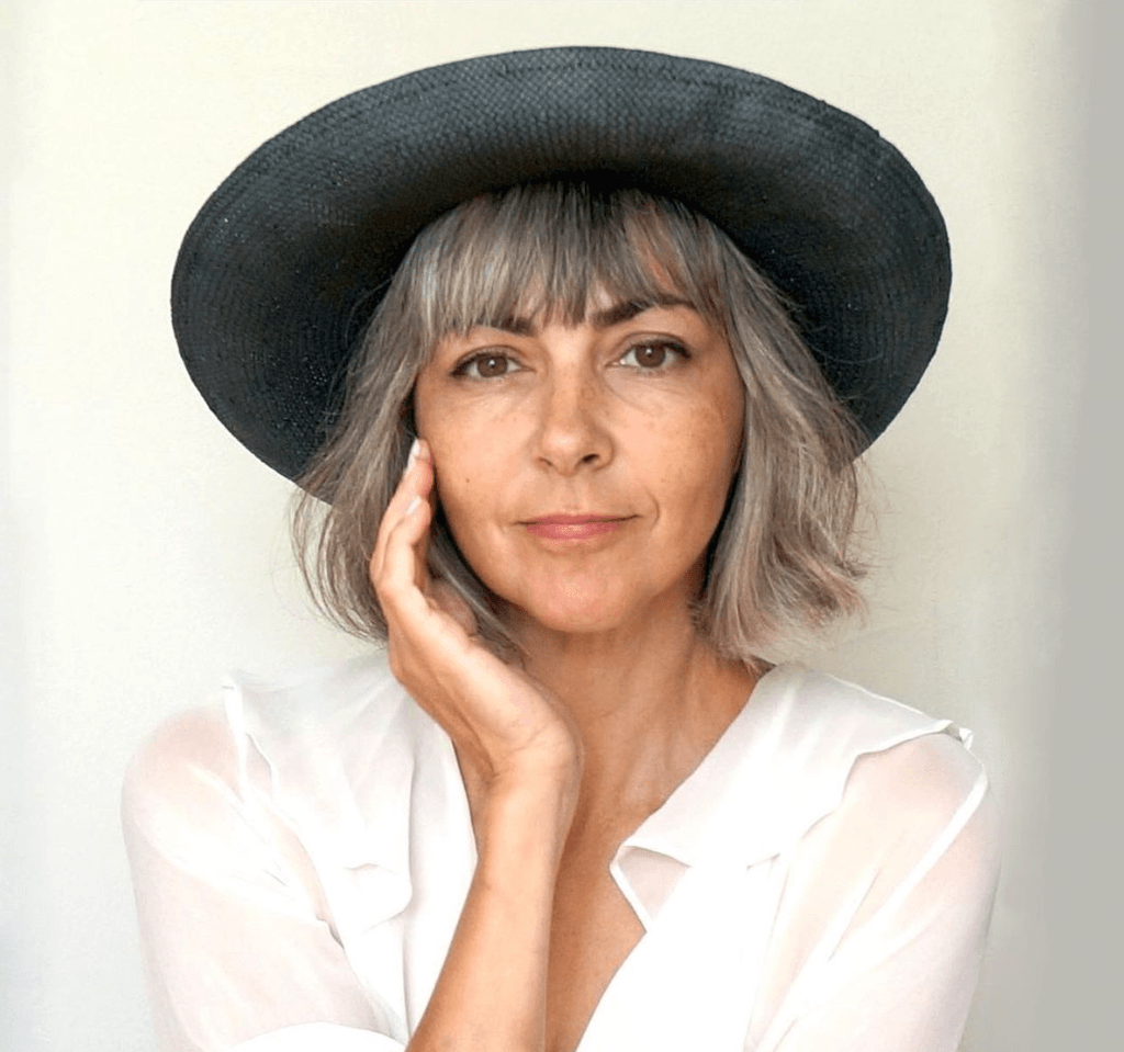 Gray Bob with Soft Wispy Fringe Gray Bob with Soft Wispy Fringe — Gray Bob 2027