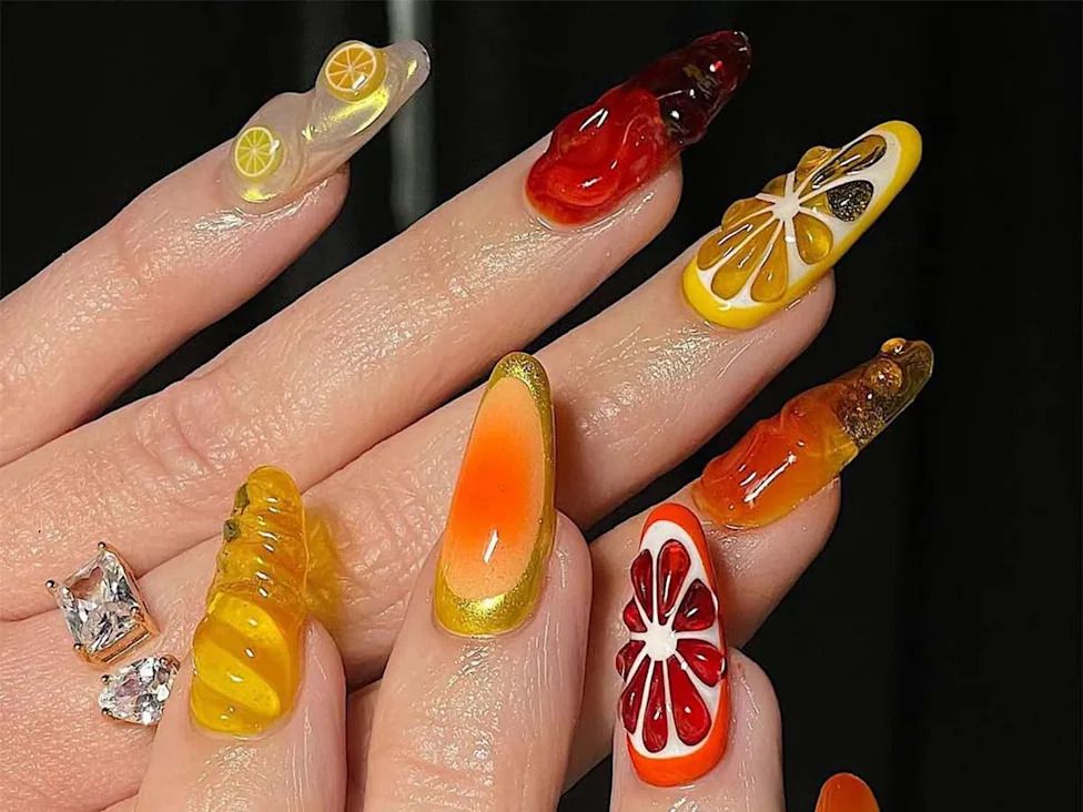 Glossy Jelly Some With Glitter Visual Idea Glossy Jelly Some With Glitter Visual Idea — Orange Summer Nails 2027