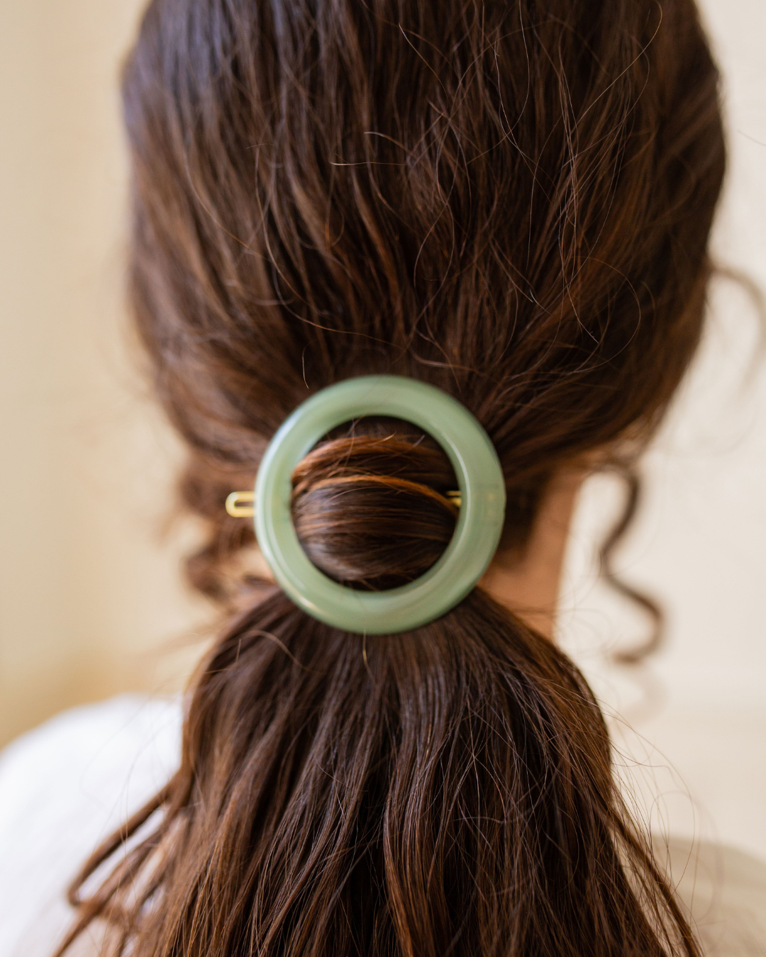 Blonde Bob Half-Up Barrette Style — Barrette Hairstyles 2027