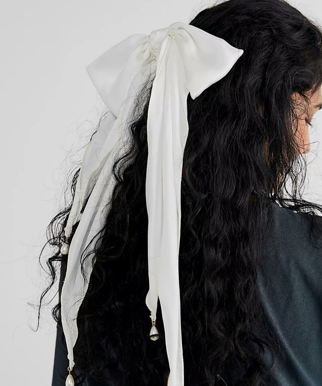 Mid-Back Visual Idea — Balletcore Ribbon Hairstyles 2027