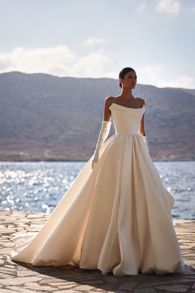 Satin Outfit Idea — Wedding Gloves Outfits 2027