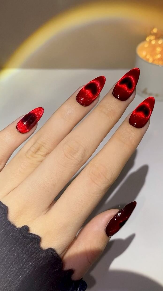 Magnetic Red Cat-Eye with Black Heart Accent Magnetic Red Cat-Eye with Black Heart Accent — Red and Black Nails 2027