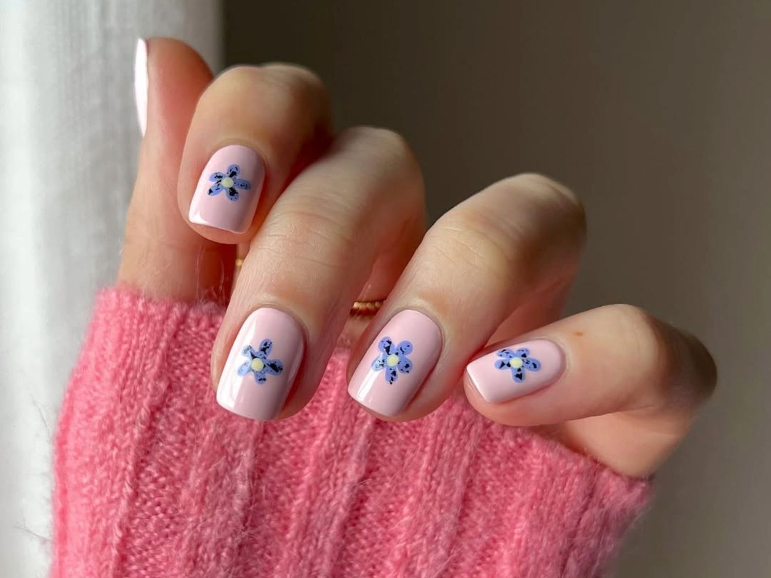 Light Pink Forget-Me-Nots Light Pink Forget-Me-Nots — Wildflower Nails 2027
