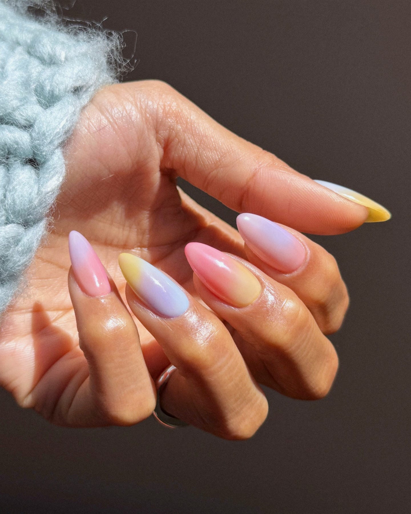 Seamless Pastel Ombre Almond Nails Seamless Pastel Ombre Almond Nails — Pastel Almond Nails 2027
