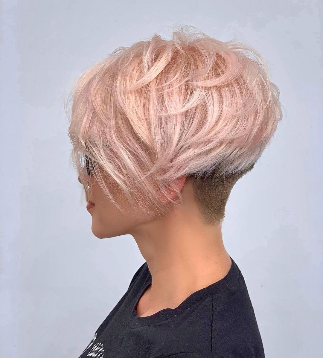 The Power Chop: Unveiling Short Hair Trends for 2026