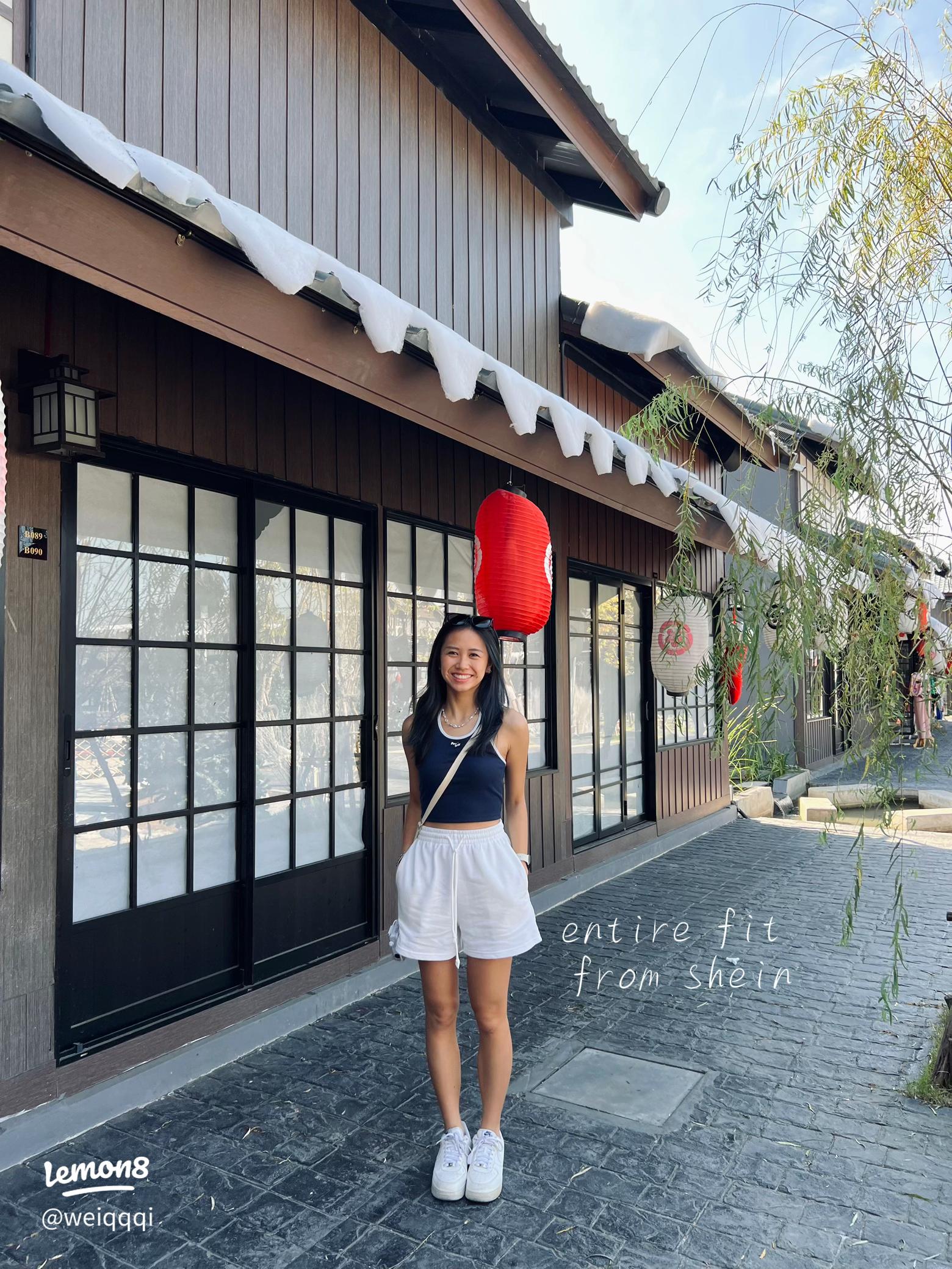 Navy Crop Top and White Shorts for a Casual Day Out Navy Crop Top and White Shorts for a Casual Day Out — Thailand Outfits 2027