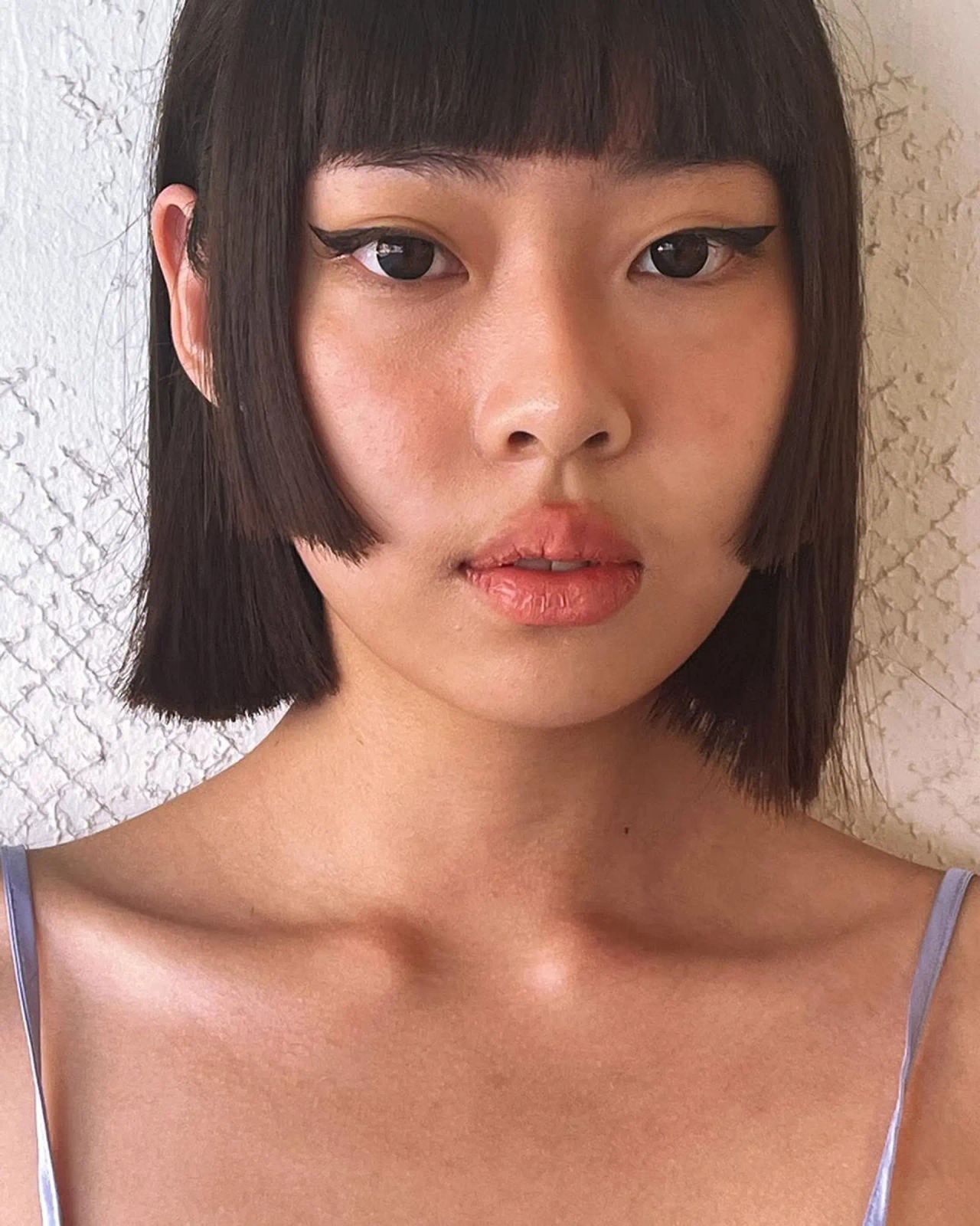 Chin Length Blunt Bob With Straight Blunt Fringe Chin Length Blunt Bob With Straight Blunt Fringe — Black Bangs 2027