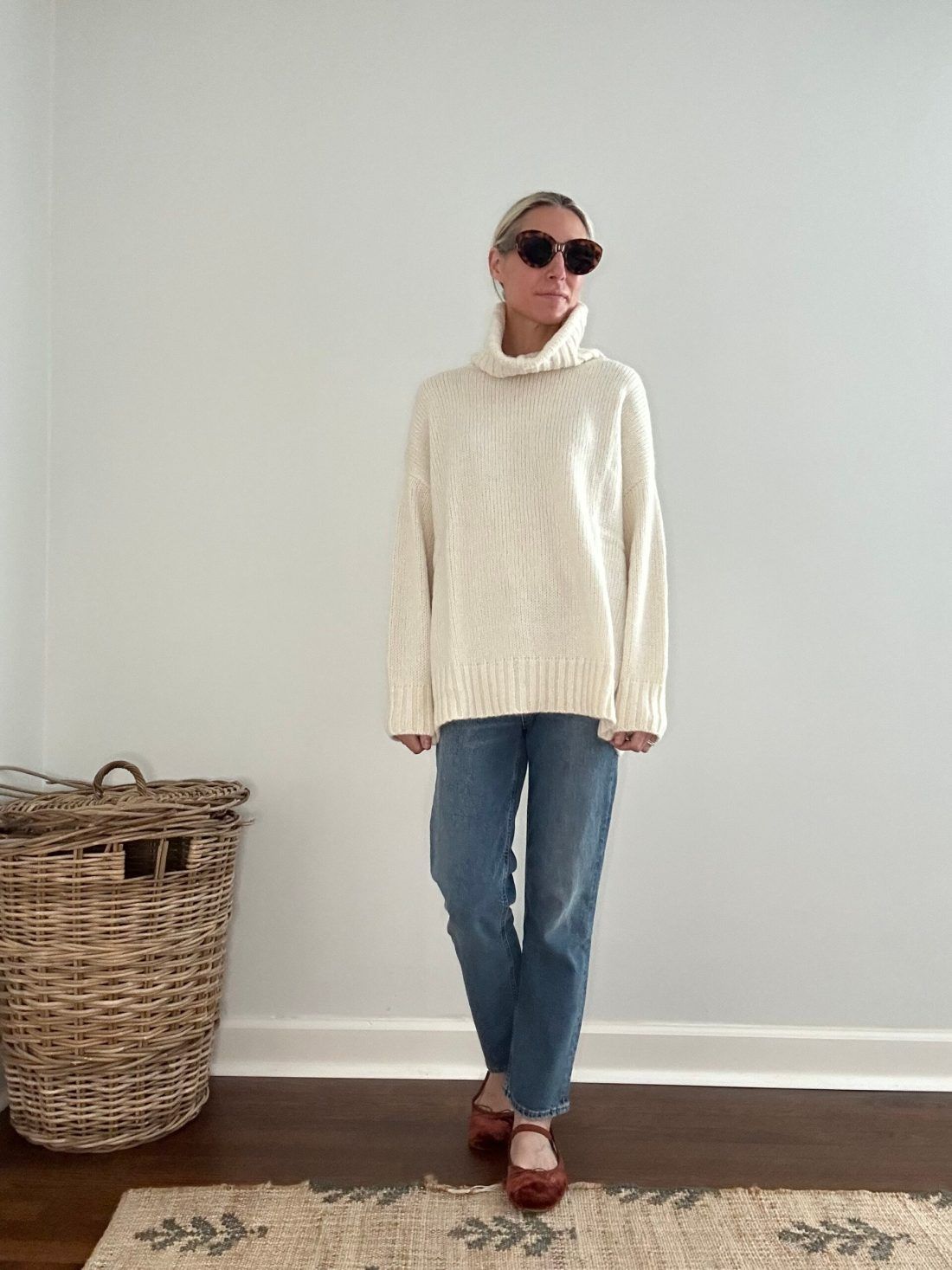 Cream Ribbed Turtleneck Sweater with Blue Jeans — Turtleneck Outfits 2027