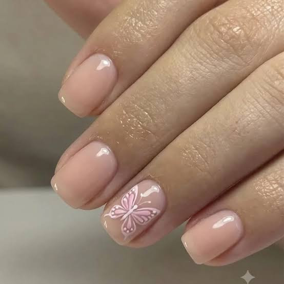 Glossy Visual Idea — Butterfly Airbrush Nails 2027
