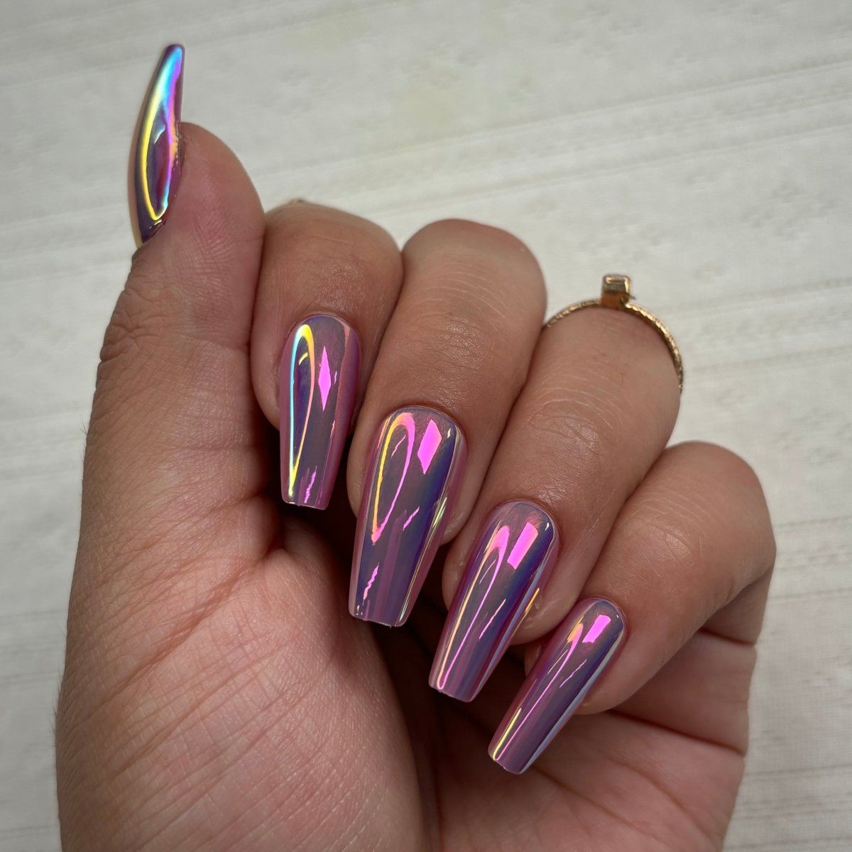 Pink Purple Iridescent Chrome Coffin Nails Pink Purple Iridescent Chrome Coffin Nails — Summer Coffin Nails 2027