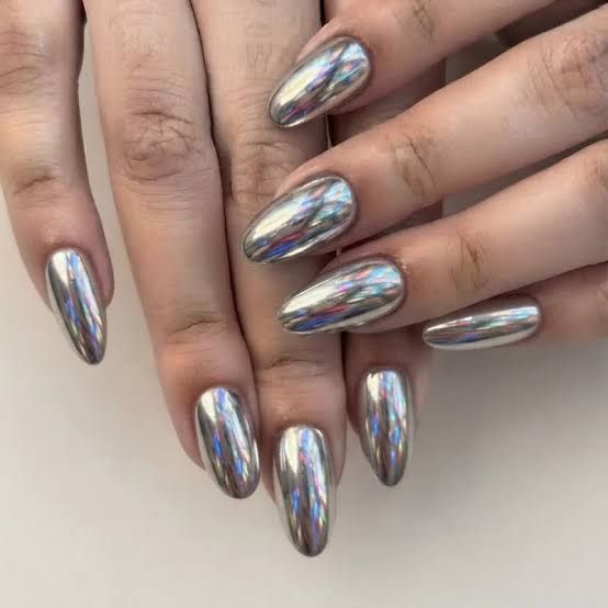 High-Shine Chrome Visual Idea High-Shine Chrome Visual Idea — Silver New Years Nails 2027