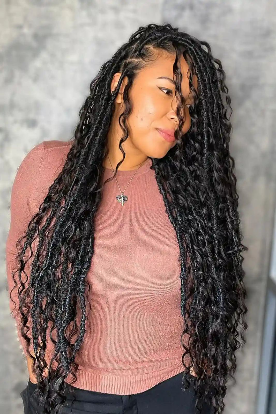 Mid-Back Visual Idea Mid-Back Visual Idea — Curls Locs 2027