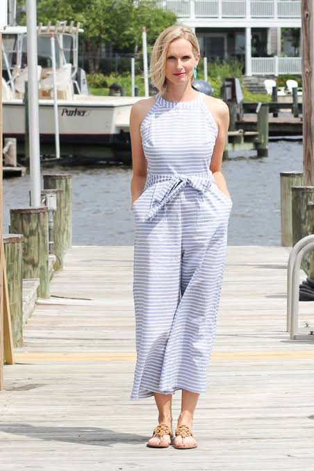 Striped Wide-Leg Jumpsuit for Breezy Casual Style Striped Wide-Leg Jumpsuit for Breezy Casual Style — Casual Outfits 2027