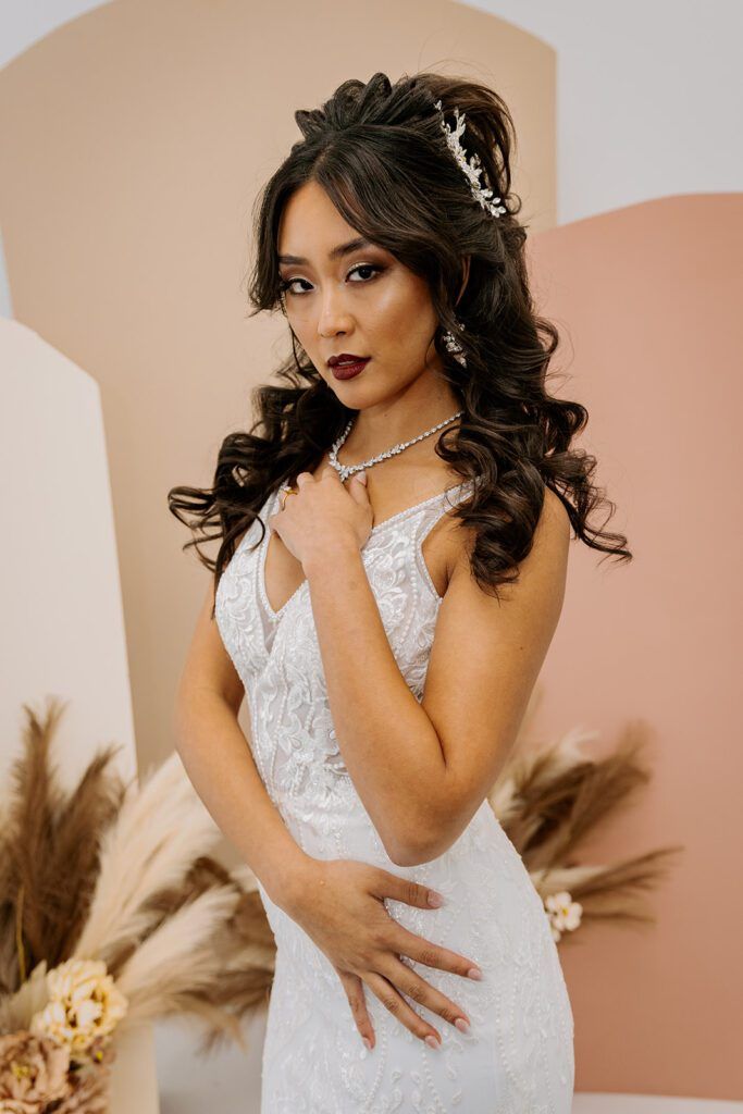 Middle Visual Idea Middle Visual Idea — Loose Wedding Hairstyles 2027