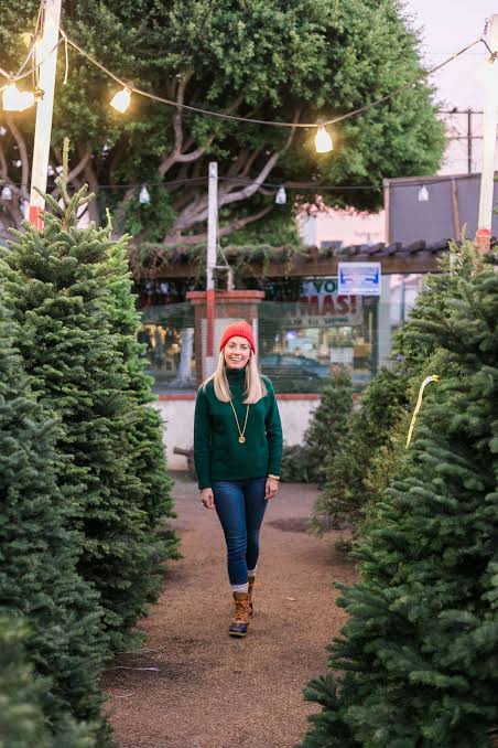 Green Turtleneck Sweater with Jeans for Winter Christmas — Green Christmas Outfits 2026