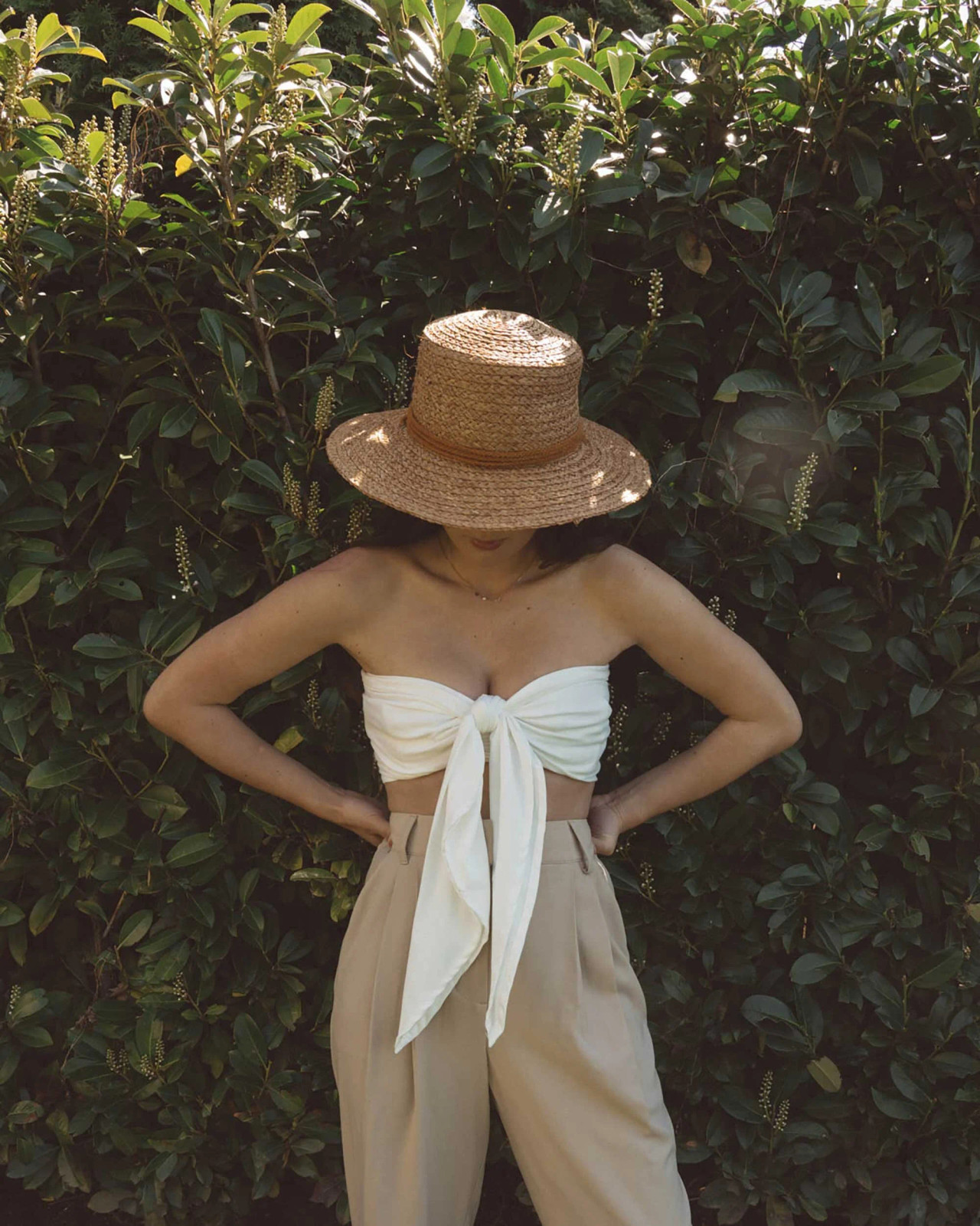 White Knotted Tube Top with Wide-Leg Trousers for Spring Chic White Knotted Tube Top with Wide-Leg Trousers for Spring Chic — Tube Tops 2027