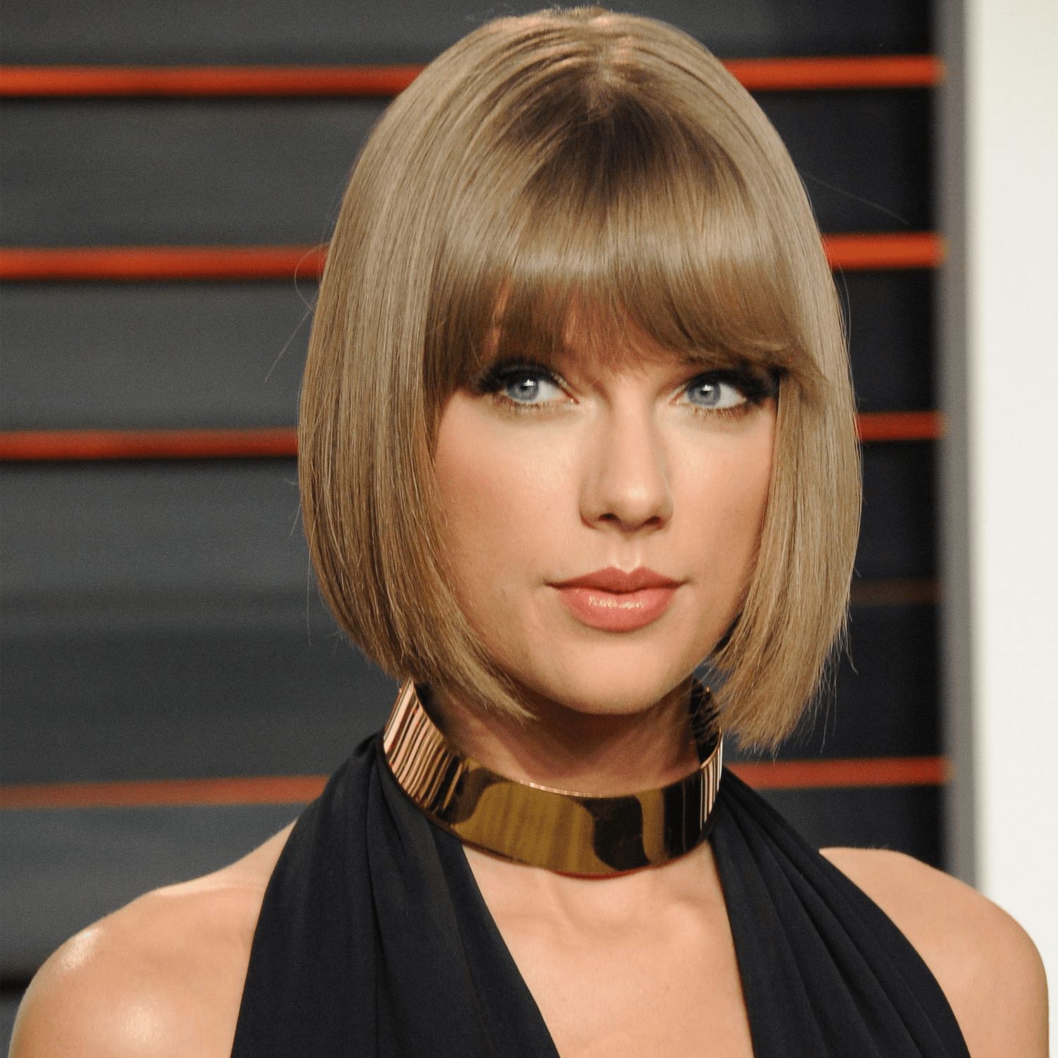 Light Blonde Bob With Blowout Waves Light Blonde Bob With Blowout Waves — Bob 2027 for Long Face