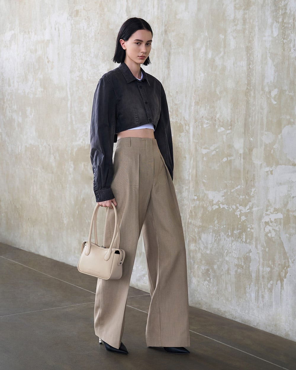 Brown Leather Baguette Bag with Cream Ribbed Top and Metallic Skirt Brown Leather Baguette Bag with Cream Ribbed Top and Metallic Skirt — Baguette Bag Aesthetic 2027