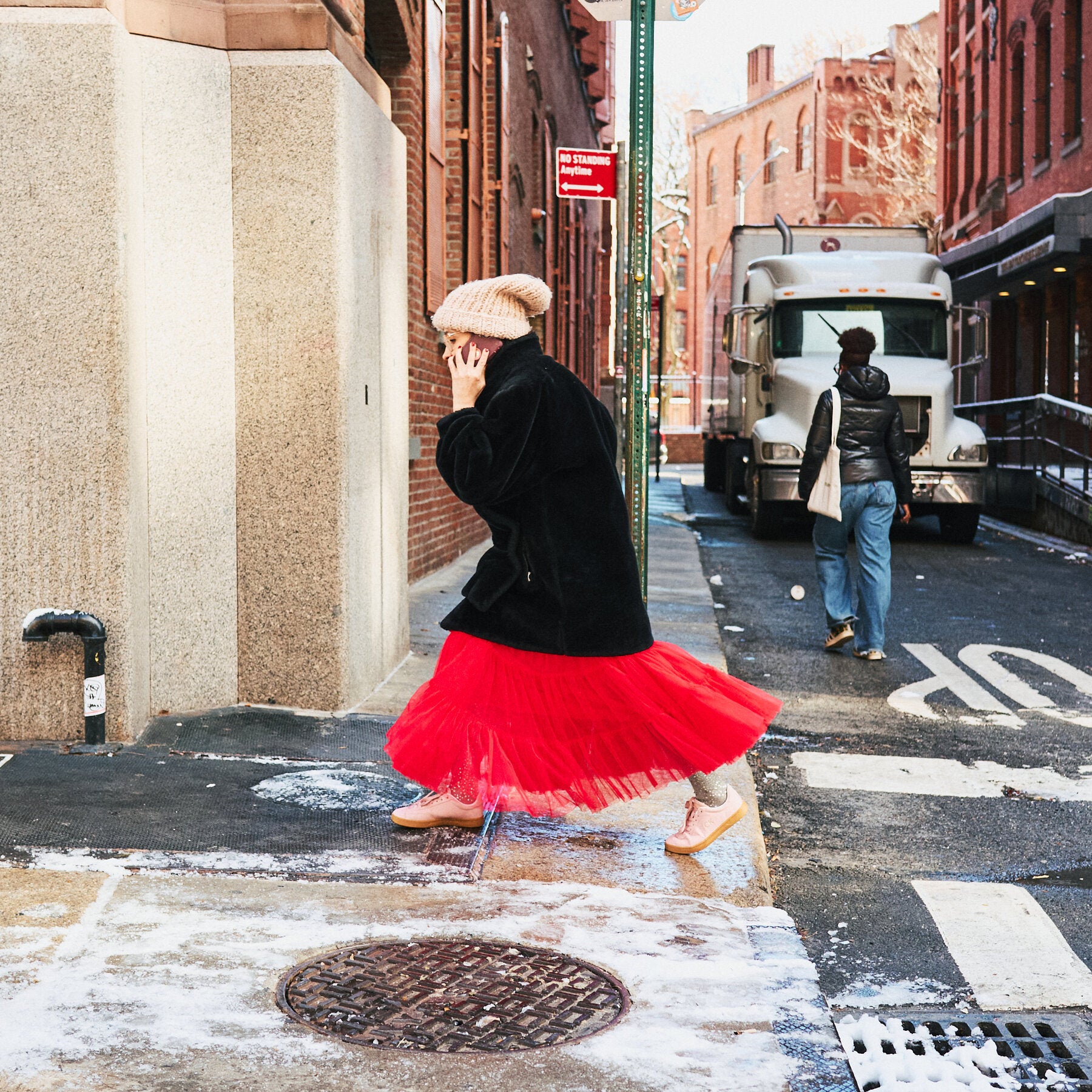 Unexpected Combination: Black Coat with Voluminous Red Tulle Skirt for Winter City Style — Snow Outfits 2027