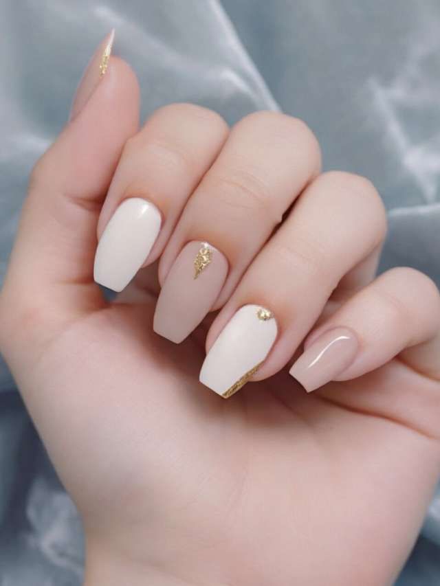 Elegant Special Event Visual Idea — Nails 2027 for Pale Skin