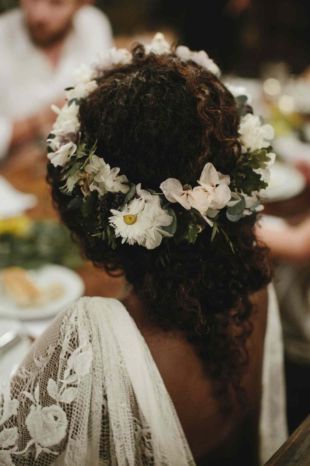 Loose Curls Visual Idea — Flower Crown Hairstyles 2027