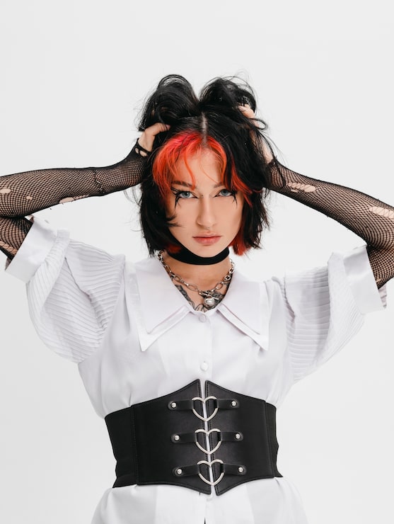 Corset Belt and Fishnet Sleeves: Romanticizing a Collared Shirt Corset Belt and Fishnet Sleeves: Romanticizing a Collared Shirt — Emo Outfits 2027
