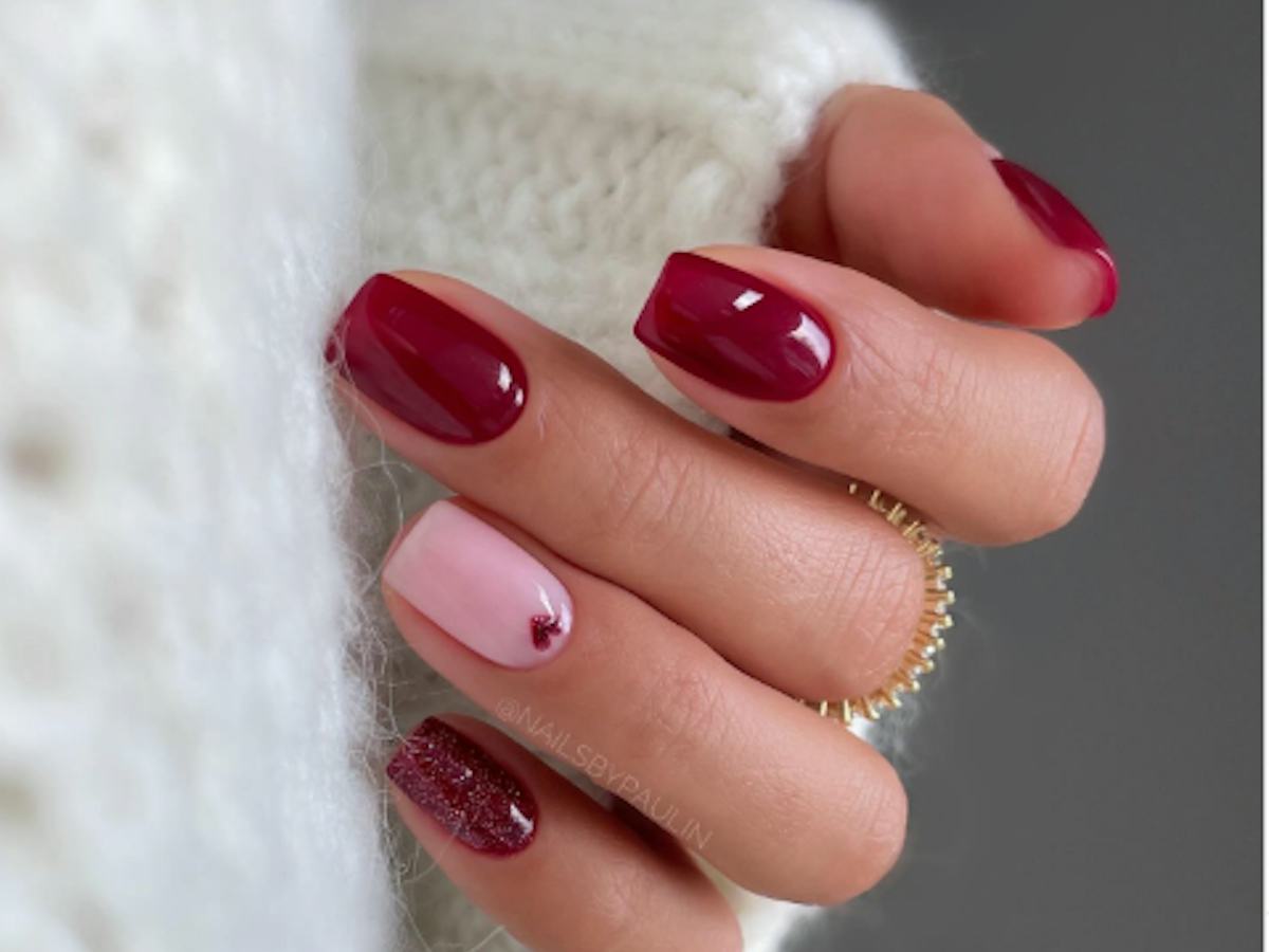 Short Square Mix: Berry Red, Pink Heart, Glitter Short Square Mix: Berry Red, Pink Heart, Glitter — Pink and Red Nails 2027