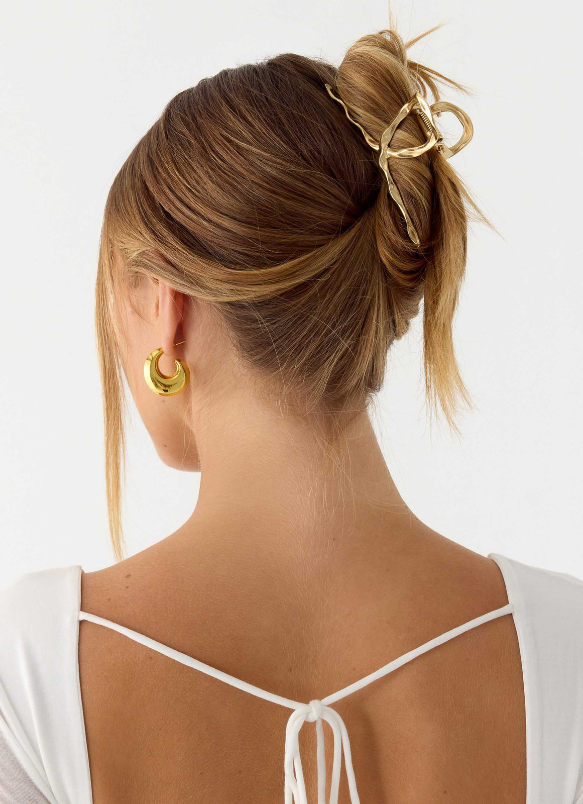 Visual Idea Visual Idea — Claw Clip Twist Hairstyles 2027