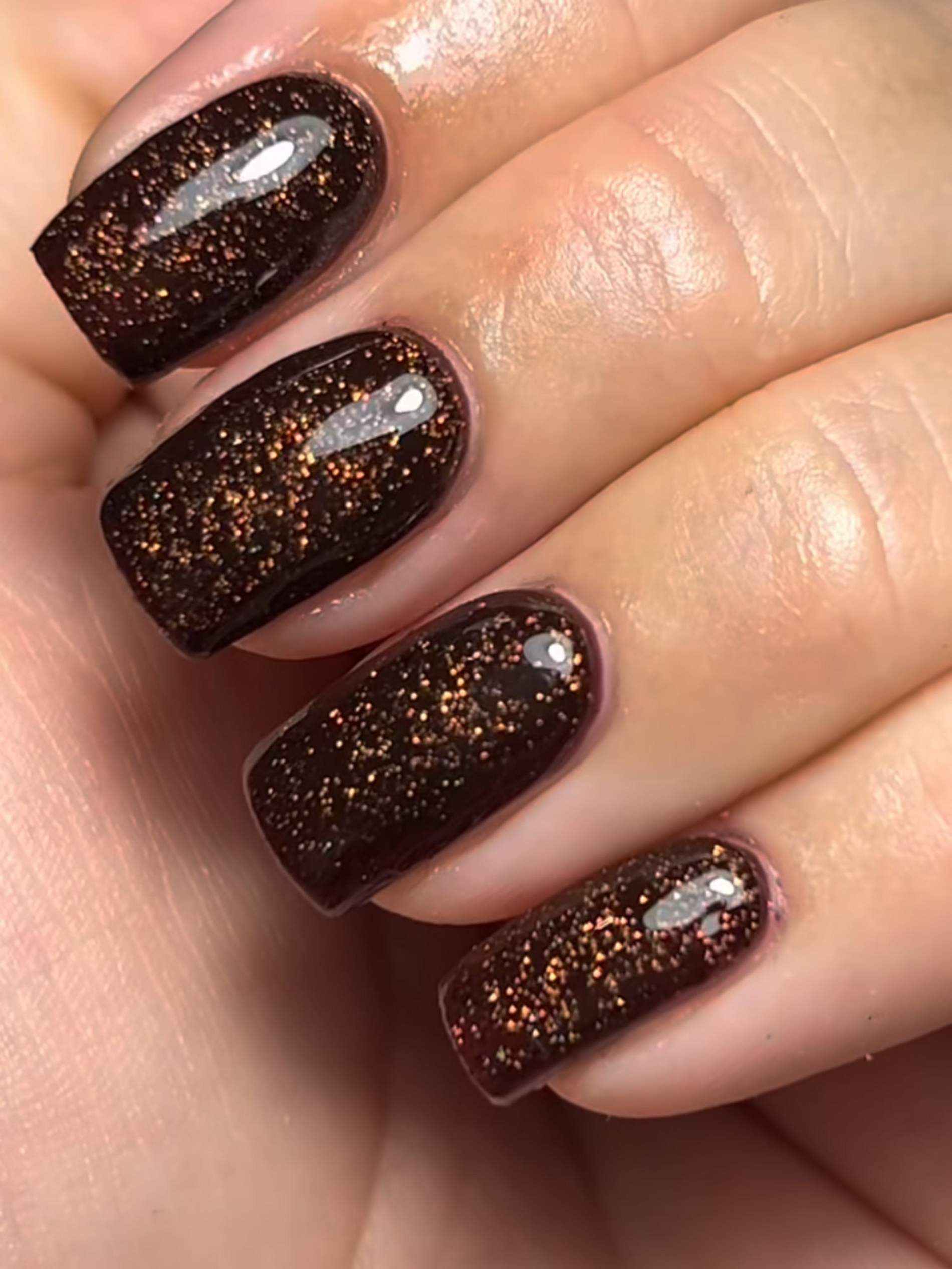 Deep Brown with Copper Glitter Deep Brown with Copper Glitter — Professional Nails 2027