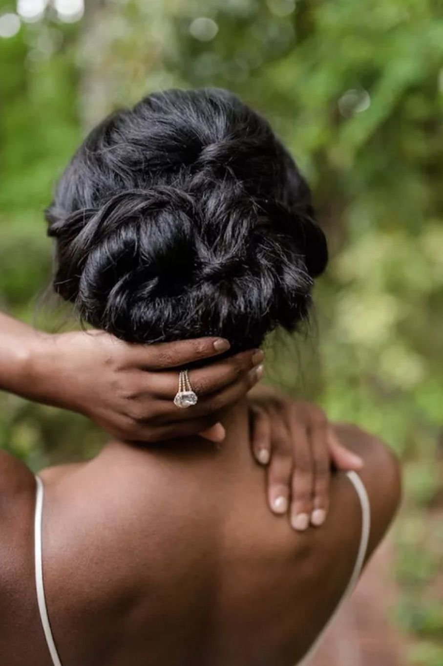 Wavy Visual Idea Wavy Visual Idea — Messy Low Bun 2027
